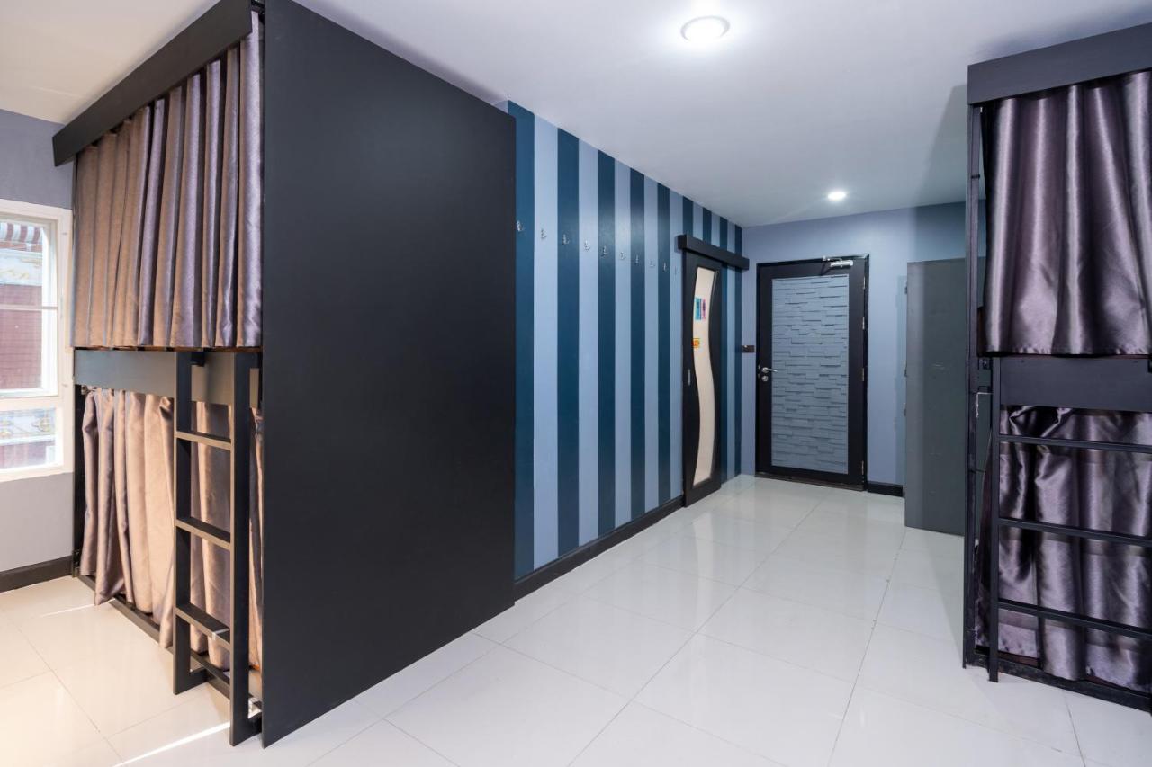 Black Pantera Hostel Patong Luaran gambar